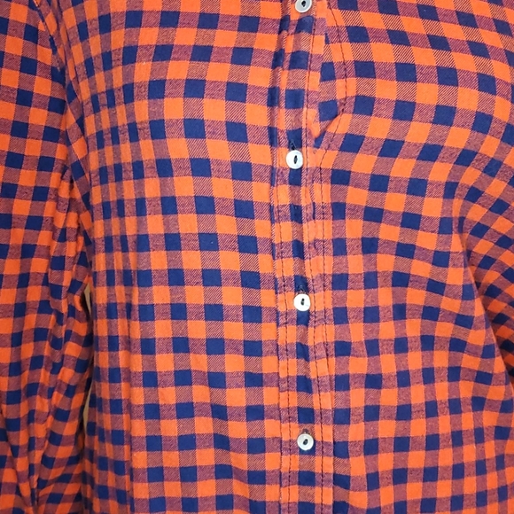 H&M Plaid Button Up Shirt - Picture 6 of 11